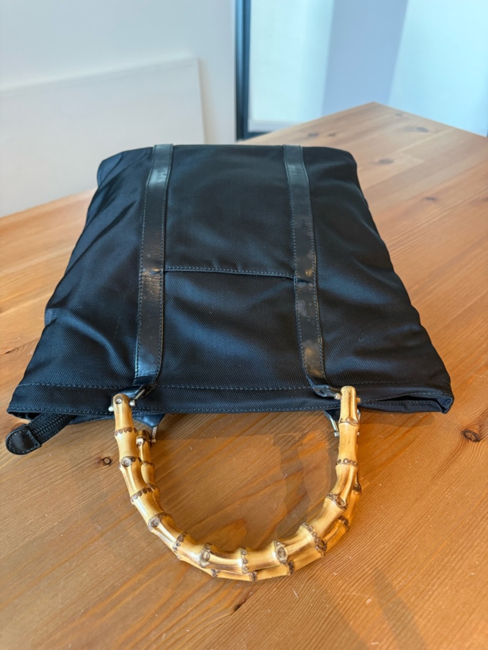 Gucci Black Tote Bag with Bamboo Handles and Leather Trim - Picture 5 of 16